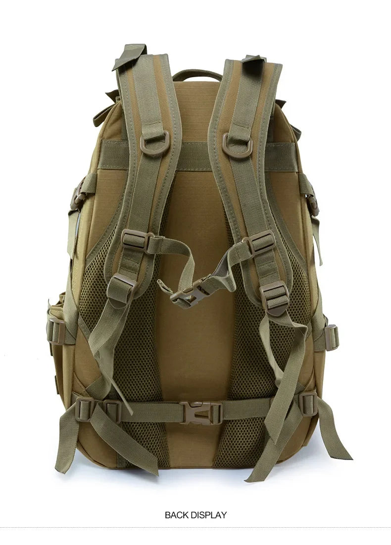Sac à dos militaire 40L en nylon avec sangles molle