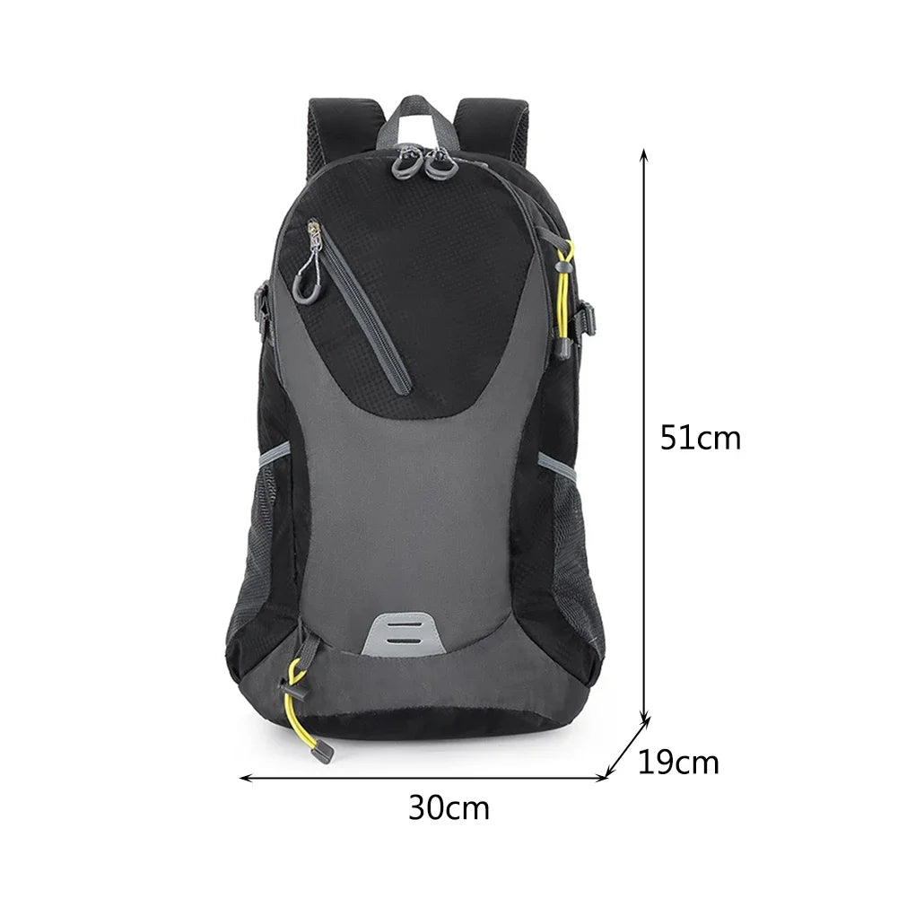 Sac à dos randonnée avec housse de pluie