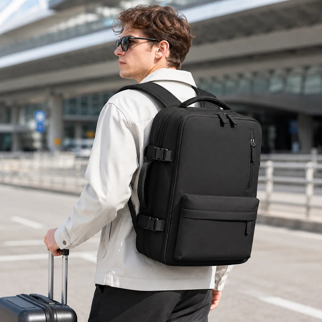 Sac à dos cabine femme 45x35x20 avec compartiment ordinateur