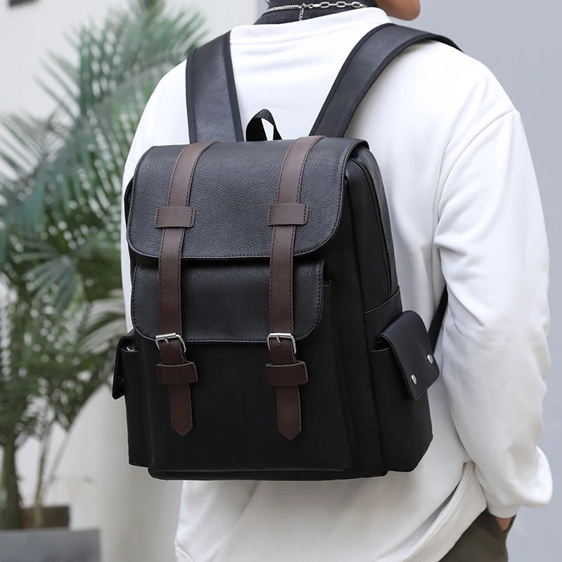 Sac à dos homme en similicuir à rabat boucles